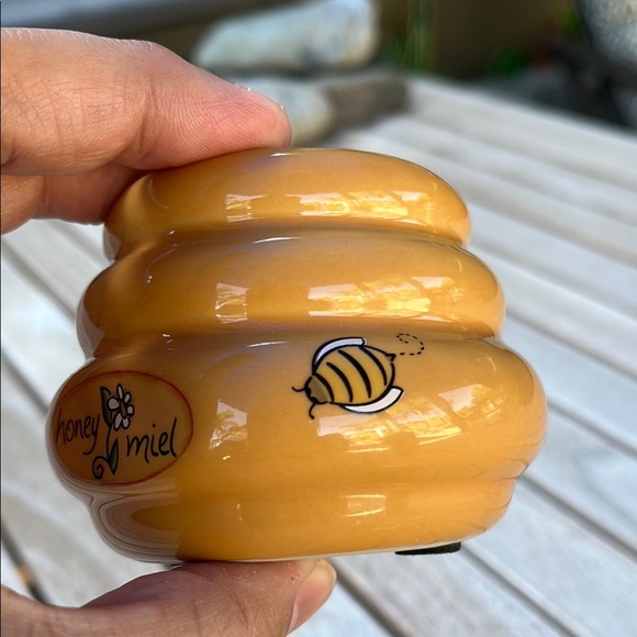 Honey Pot with Bee Dipper - Picture 7 of 16
